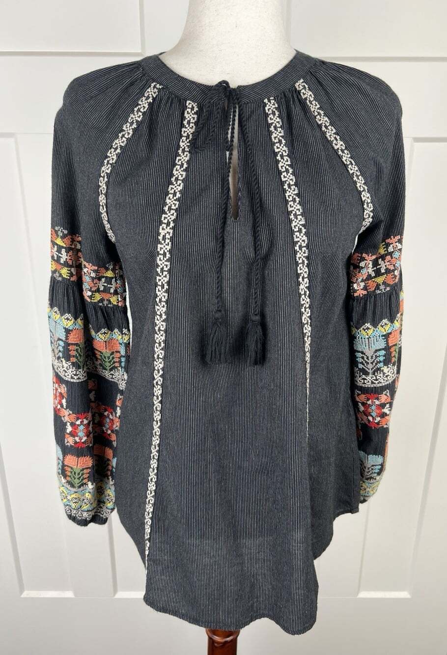 Sundance XS Embroidered Blouse Black Stripe Boho Tassel Balloons Sleeve Cotton